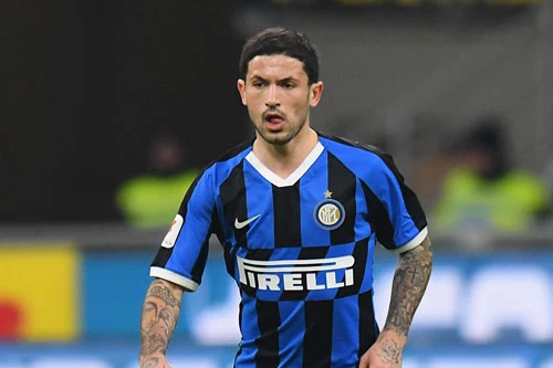 Tiền vệ trung tâm: Stefano Sensi (Inter mượn từ Sassuolo).