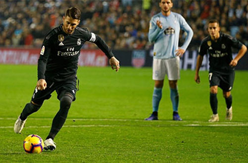 Ai là cầu thủ sút penalty hay nhất thế giới?