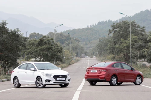 2. Hyundai Accent (doanh số: 4.440 chiếc).