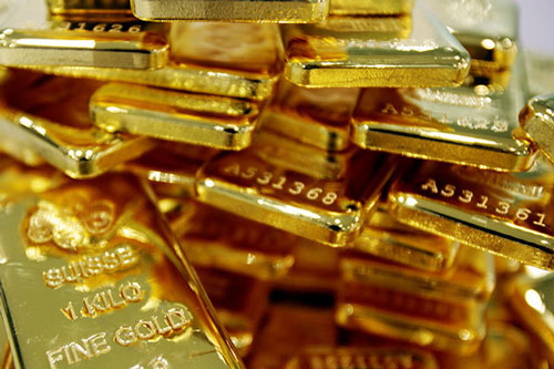 Giá vàng hôm nay (12/4): Nằm ở mức cao