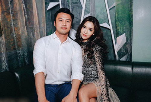 Bị soi loạt bằng chứng hẹn hò, Bích Phương nay đã chịu có hành động tiết lộ mối quan hệ với Shark Khoa