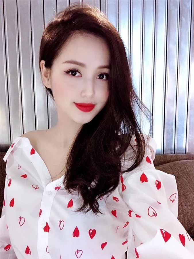 Cuộc sống của hotgirl Tâm Tít sau khi lấy thiếu gia giờ ra sao?