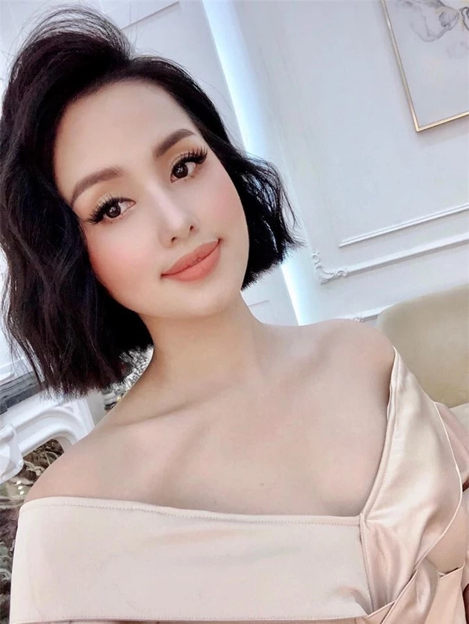 Cuộc sống của hotgirl Tâm Tít sau khi lấy thiếu gia giờ ra sao?