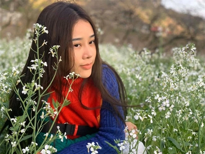 Vợ trẻ đẹp kém 18 tuổi, sở hữu gương mặt như Hoa hậu của ca sĩ Việt Hoàn 5