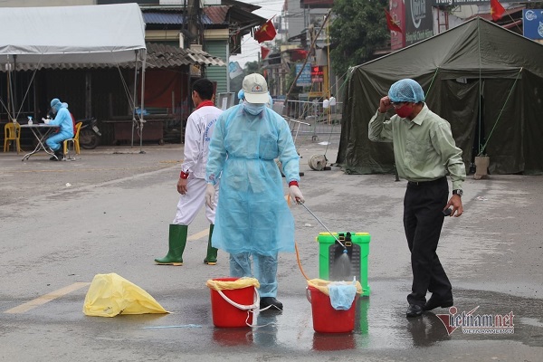 Thôn Hạ Lôi có thêm 2 ca mới nhiễm Covid-19, 144 người đã khỏi và xuất viện