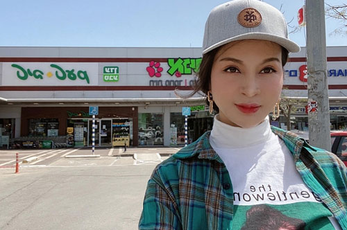 Cuộc sống của MC Thanh Mai khi kẹt ở Israel