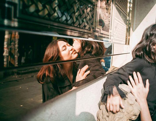 Ngày tái hôn, con gái nhất quyết không đi theo mẹ, biết được lý do tôi rơi nước mắt vứt cả áo cưới