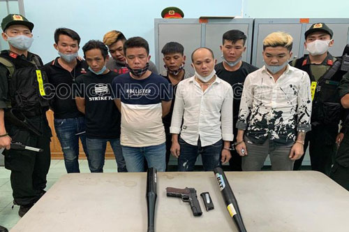 Đồng Nai: Bắt nhóm thanh niên mang súng đi giải quyết mâu thuẫn