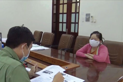 Triệu tập 2 đối tượng mua gom sổ bảo hiểm xã hội