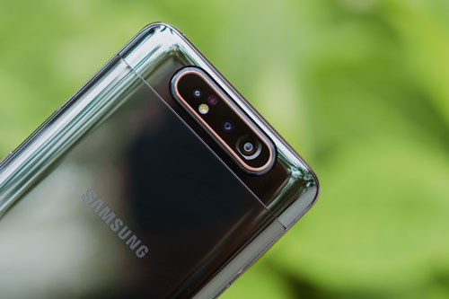 Samsung Galaxy A80 giảm giá 6,8 triệu đồng