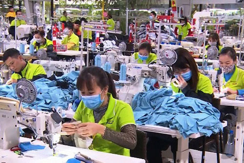 Bộ Công Thương thông tin về việc sản xuất và xuất khẩu khẩu trang
