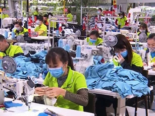 Bộ Công Thương thông tin về việc sản xuất và xuất khẩu khẩu trang
