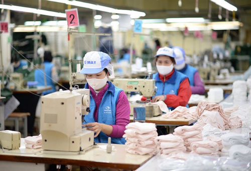 Liệu Việt Nam có trở thành 'công xưởng' sản xuất khẩu trang?