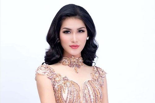 Hoa hậu thân thiện Ngọc Anh: "Người mẫu nào đến muộn mà không xin phép là tôi cắt diễn luôn"