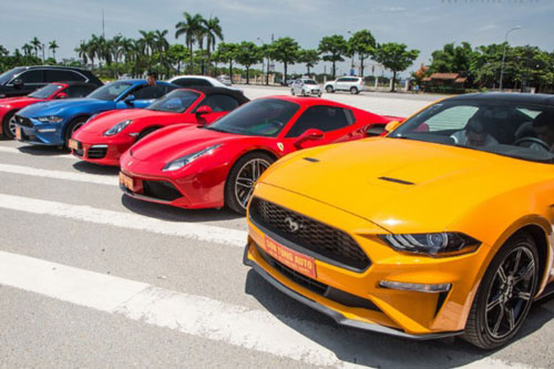 Xe Lào bán giá siêu rẻ, thiệt hơn gần tỷ đồng khi mua xe sớm