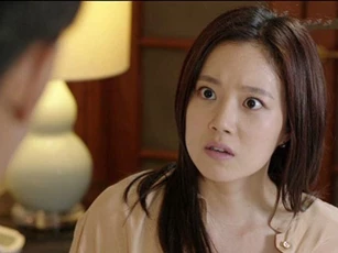 Đến nhà chị gái chơi, thấy giúp việc cãi chủ nhà như "chém chả", tôi xông lên bảo vệ chị nhưng không ngờ chính mình lại bị đuổi ra khỏi nhà