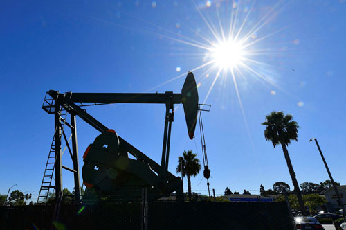 Giá xăng, dầu (13/4): Tăng nhẹ