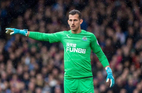 =6. Martin Dubravka (Newcastle United) - Số trận giữ sạch lưới: 9/29.