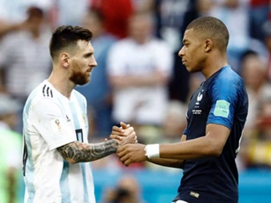 Top 10 cầu thủ đắt nhất thế giới: Mbappe gần gấp đôi Messi, Ronaldo vắng bóng