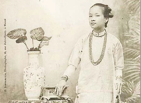 Người được cho là cô Ba Thiệu, hoa hậu đầu tiên của Sài Gòn.