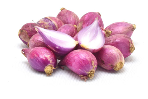 Lông mày mờ nhạt, mất đuôi trở nên đẹp như điêu khắc chỉ bằng củ hành tím