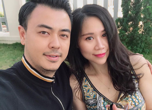 MC Tuấn Tú nói gì khi bị cho sợ vợ nên không dám đóng "cảnh nóng"?