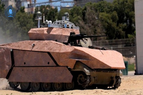 Lái xe chiến đấu của Israel dùng mũ tương tự phi công F-35