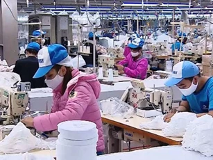 Sản xuất khẩu trang vải hướng đến xuất khẩu