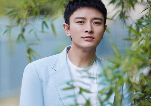 1 năm sau khi ly hôn Lý Tiểu Lộ, Giả Nãi Lượng đang có cuộc sống hạnh phúc bên tình mới giàu có?