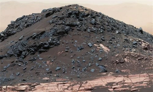 Bộ ảnh về 2.000 ngày lang thang trên Sao Hỏa của tàu tự hành Curiosity - 12