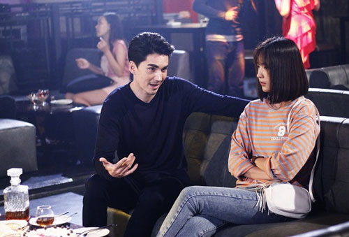 Đang yên lành, em nhận lời sếp đóng giả người yêu với giá 50 triệu đồng, tưởng việc nhẹ lương cao nhưng không biết mình lại chính là "tội đồ" trong chuyện này