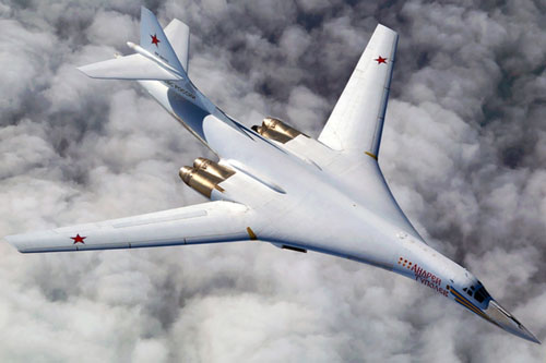 NATO "giật mình" khi Nga đẩy mạnh việc sản xuất oanh tạc cơ Tu-160M2