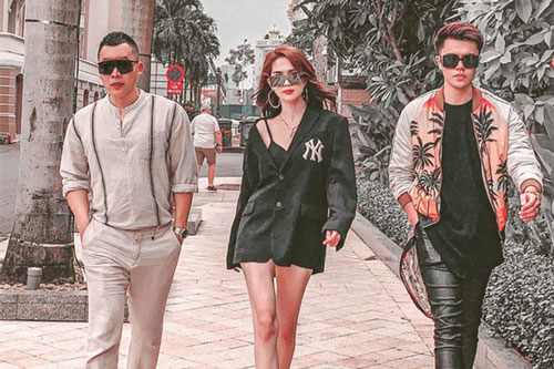 Khoe thần thái "so deep" cạnh Vũ Khắc Tiệp, Ngọc Trinh chỉ làm fan chú ý vì photoshop quá đà