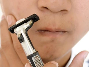 Tuổi thọ ngắn của đàn ông có liên quan đến tần suất cạo râu?