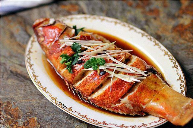 Làm cá hấp mà bị tanh chắc hẳn bạn đã thiếu bước này, thêm đủ bước cá sẽ thơm lừng