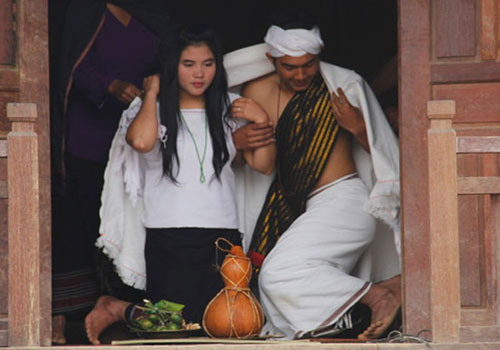 Những phong tục cưới hỏi độc đáo ở Việt Nam