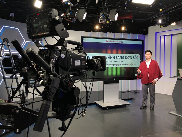 Giải trí số và học trực tuyến có cơ hội vàng trong đại dịch Covid-19