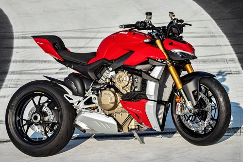 Ducati Streetfighter V4.