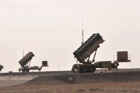 Saudi Arabia muốn thay thế Patriot bằng S-400 và HQ-22