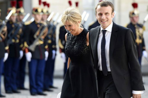 Những cặp vợ già chồng trẻ nổi tiếng thế giới