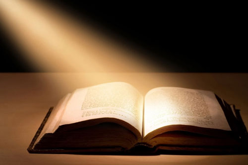 Bài học ý nghĩa về quyền lực và tiền bạc của quẻ Càn Vi Thiên