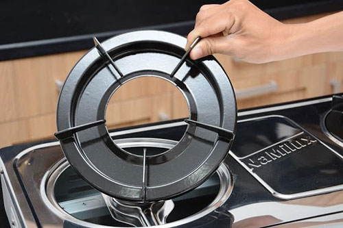 Mẹo làm sạch đồ dùng nhà bếp bằng những nguyên liệu tự nhiên