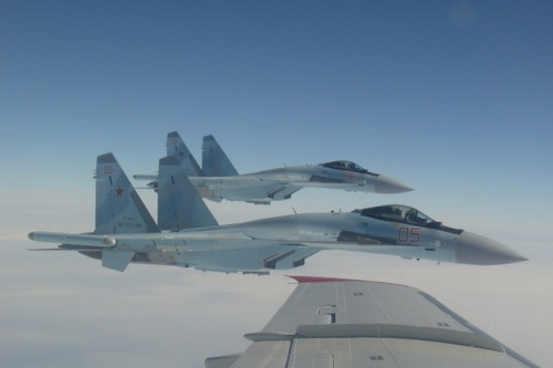 Su-35 Nga chặn máy bay trinh sát Mỹ gần biên giới Syria