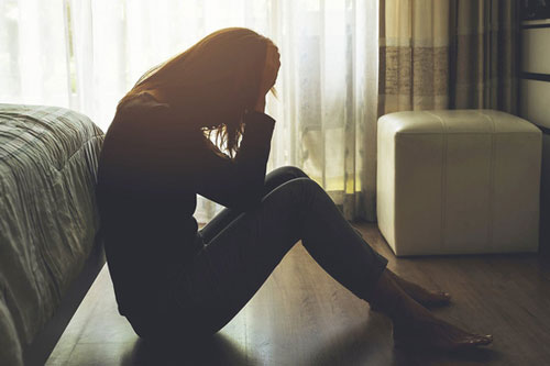 Hai mẹ con tôi ở nhà anh trai chơi được vài ngày đã bị chị dâu tìm mọi cách đuổi về, để rồi khi phát hiện lý do tôi thực sự thương anh trai vô cùng