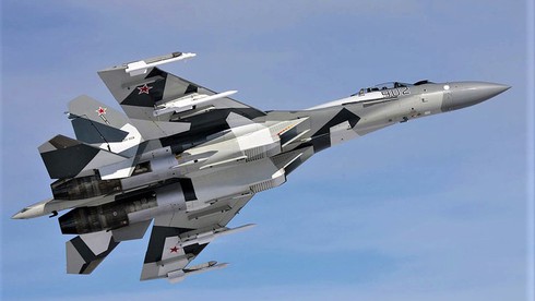 Su-35 kết hợp với R-37M sẽ là "kẻ hủy diệt" đối với máy bay F-35A của Mỹ