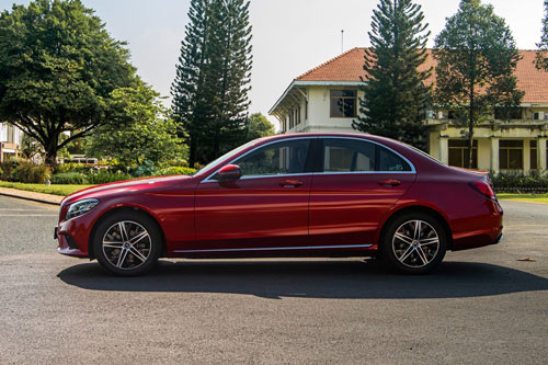 Bảng giá xe Mercedes-Benz tháng 4/2020: Đắt nhất 10,829 tỷ đồng