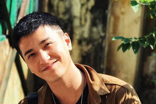 Khi được hỏi Hồng Quế có phải là người yêu không, Huỳnh Anh đã trả lời bằng hai từ 'chắc nịch' thế này đây