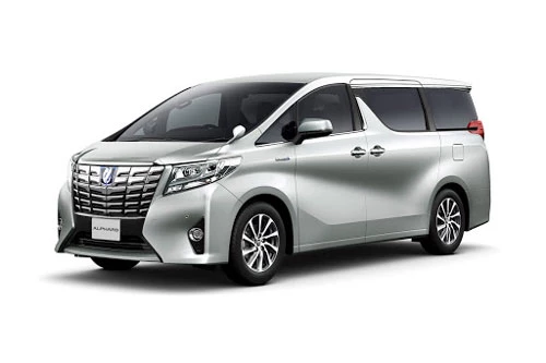 3. Toyota Alphard (doanh số 17 chiếc).