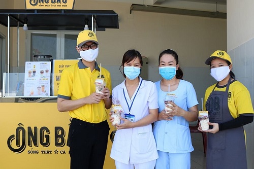 Covid-19: Doanh nghiệp cà phê "tiếp sức" cho lực lượng tuyến đầu chống dịch