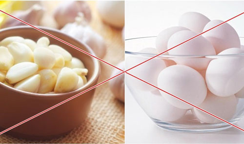 5 loại thực phẩm "đại kị" với tỏi cần tránh ăn cùng kẻo mang thêm bệnh vào người
